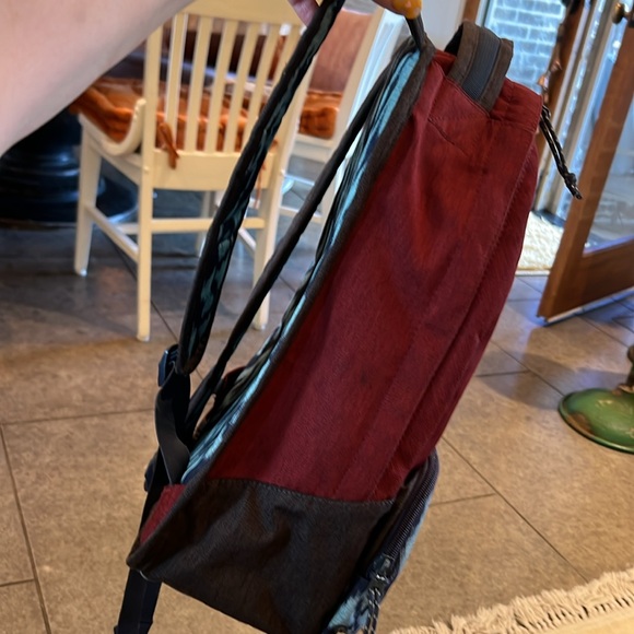 Volcom backpack ~ ikat print - Picture 4 of 8